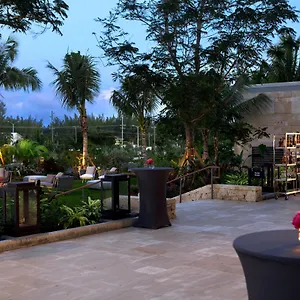 Kimpton Seafire + By Ihg Caymanöarna